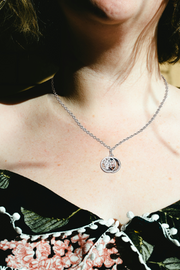 Custom Tree of Life Circle Locket Photo & Name Necklace